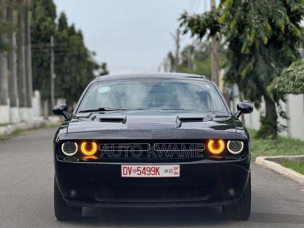 Dodge Challenger SRT 392 RWD 2017 Black