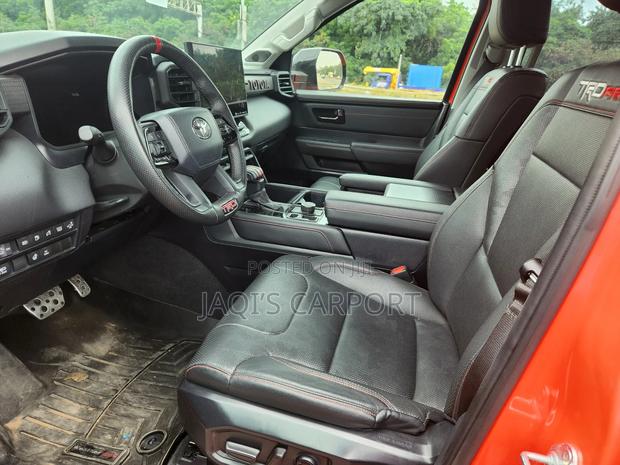 Toyota Tundra Platinum CrewMax 5.5' Bed 2024 Orange
