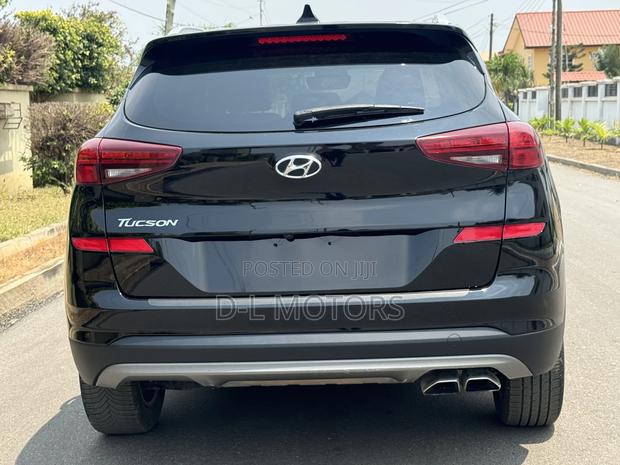 Hyundai Tucson SEL 2021 Black
