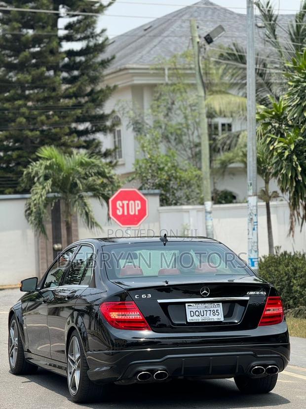 Mercedes-Benz C63 2014 Black