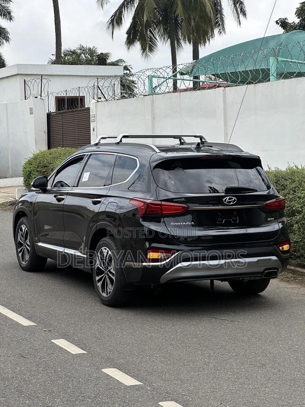 Hyundai Santa Fe Ultimate 2.0T AWD 2019 Black