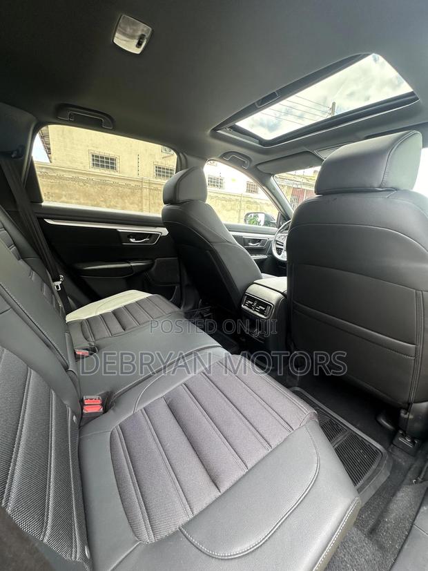 Honda CR-V 2020 Gray