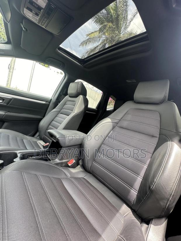 Honda CR-V 2020 Gray