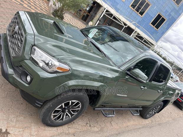 Toyota Tacoma TRD Sport 2021 Green