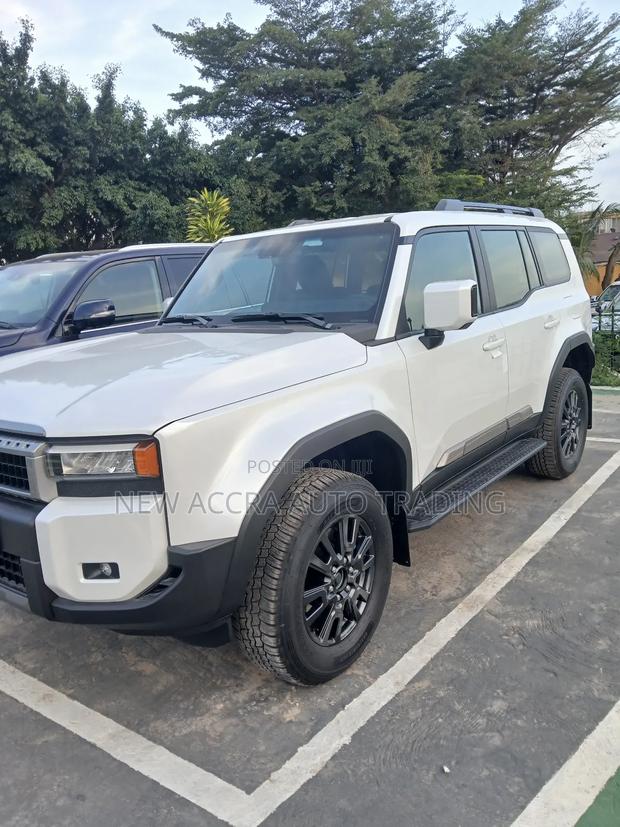 New Toyota Land Cruiser Prado 2024 White