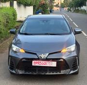 Toyota Corolla SE 4dr Sedan (1.8L 4cyl CVT) 2017 Gray for sale