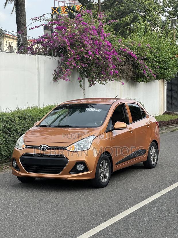 Hyundai I10 2015 Brown