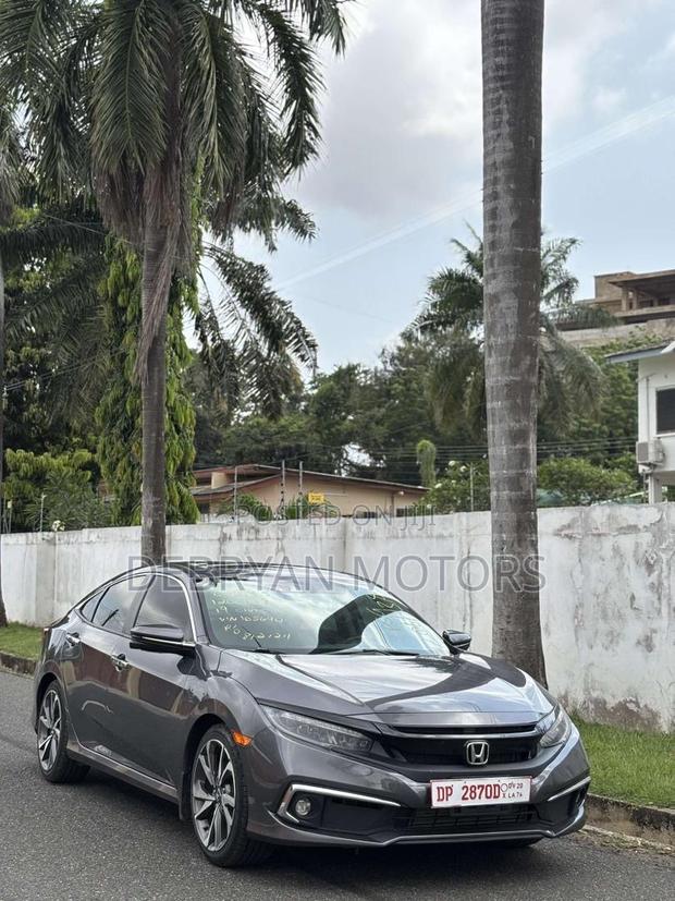 Honda Civic Touring Sedan 2019 Gray