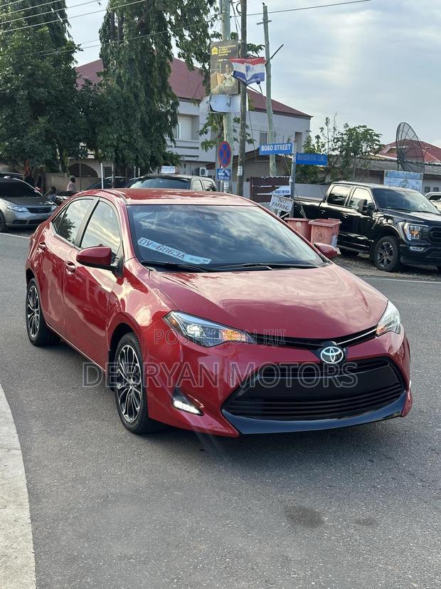 Toyota Corolla LE (1.8L 4cyl 2A) 2019 Red