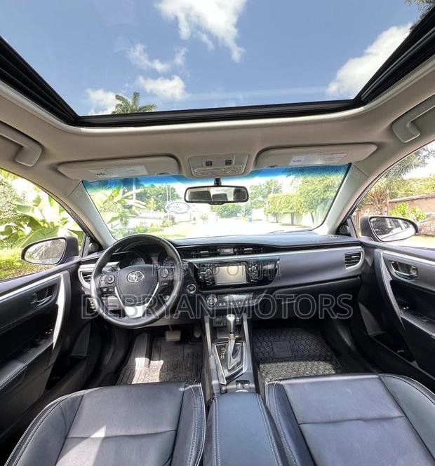 Toyota Corolla S 4dr Sedan (1.8L 4cyl CVT) 2016 Blue