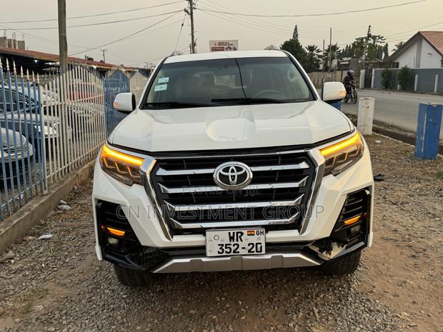 Toyota Land Cruiser Prado 4.0 V6 Dual VVT-i 2016 White