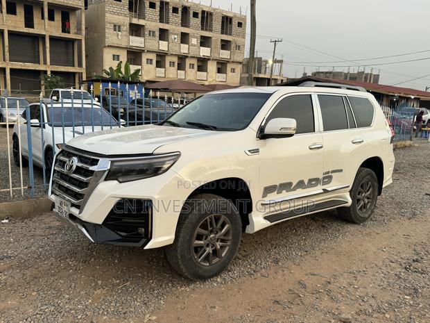 Toyota Land Cruiser Prado 4.0 V6 Dual VVT-i 2016 White
