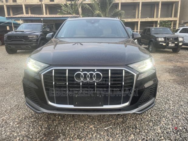 Audi Q7 Prestige 2020 Burgundy