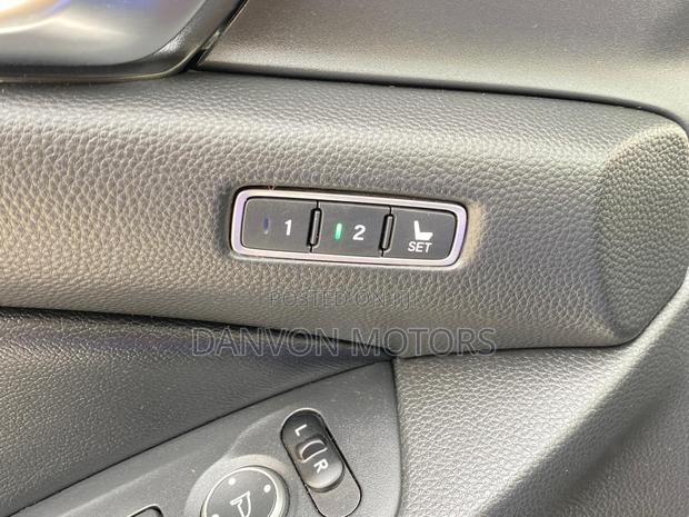 Honda Accord EX-L 2.0T 2018 White