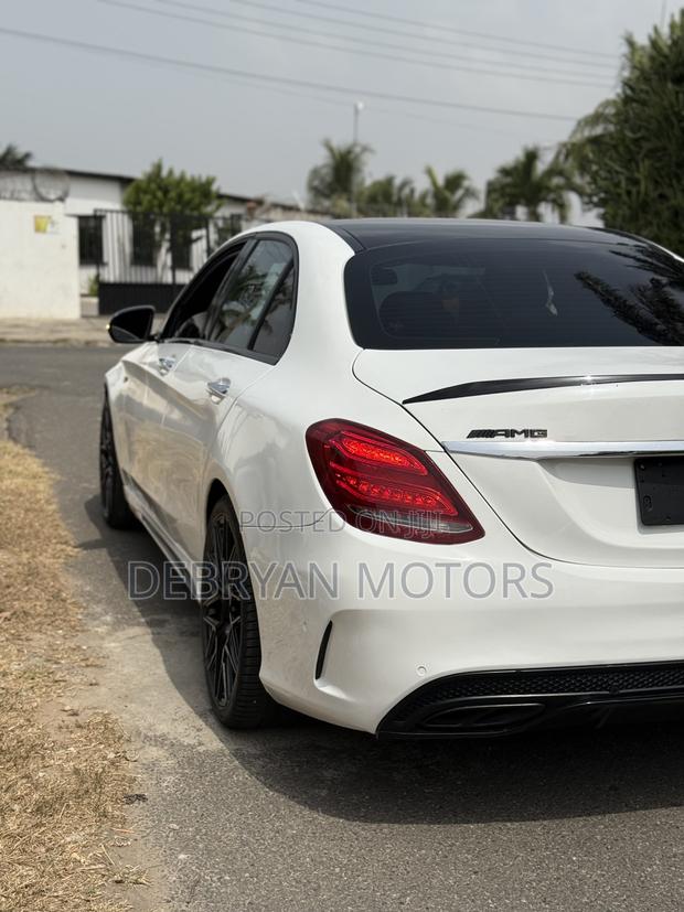 Mercedes-Benz C43 4Matic Sedan AWD (3.0L V6 9AM) 2017 White