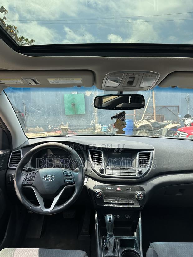 Hyundai Tucson Limited AWD 2018 Black