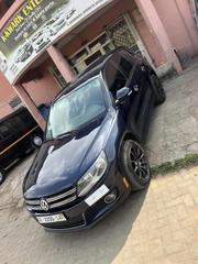 Volkswagen Tiguan 2014 Blue for sale