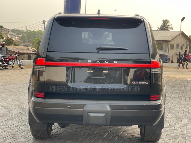 Lexus GX 2024 Black