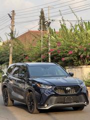 Toyota Highlander XSE AWD 2024 Blue for sale