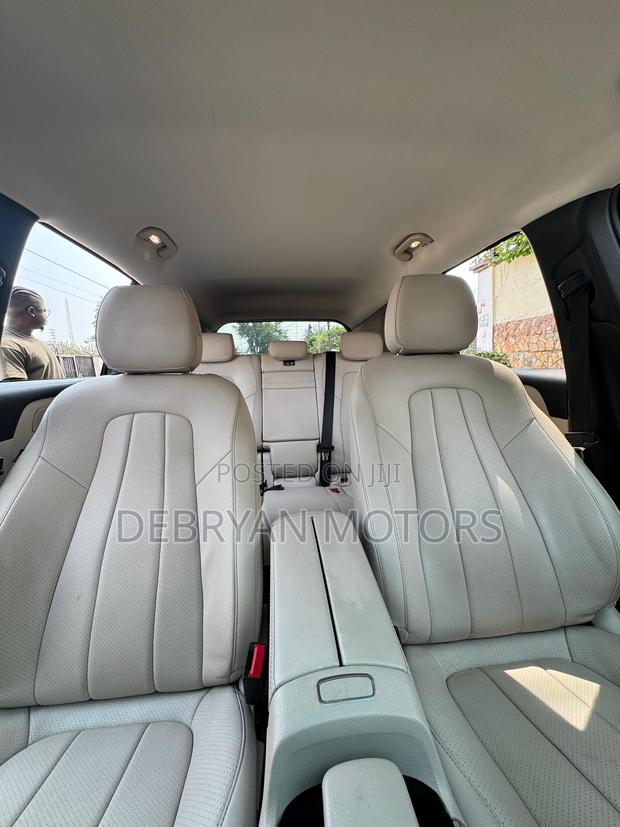 Mercedes-Benz GLB-Class GLB 250 4MATIC 2021 Green