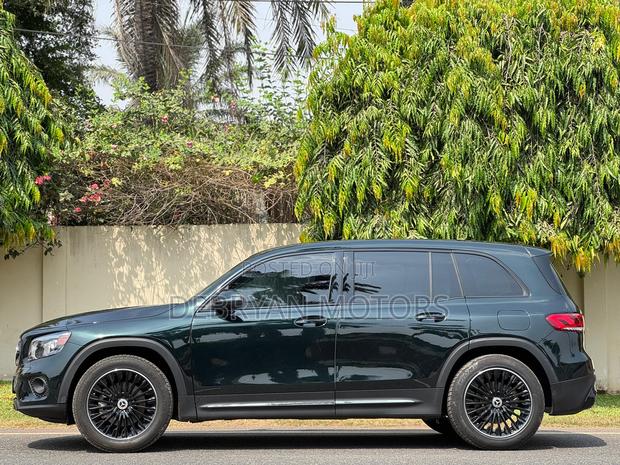 Mercedes-Benz GLB-Class GLB 250 4MATIC 2021 Green