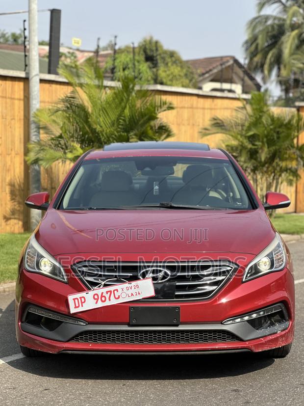 Hyundai Sonata Limited Sedan FWD (2.4L 4cyl 6A) 2017 Burgundy