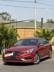 Hyundai Sonata Limited Sedan FWD (2.4L 4cyl 6A) 2017 Burgundy for sale