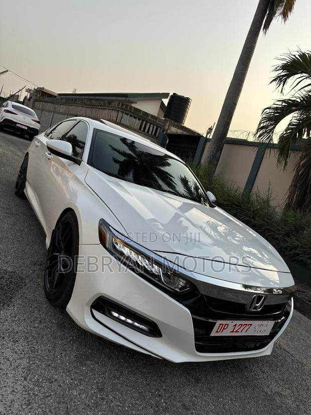 Honda Accord Sport 2.0T 2020 White