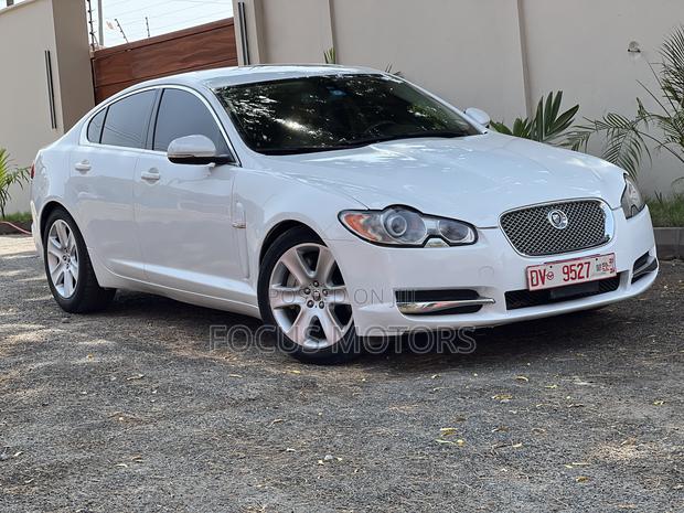 Jaguar XF 2012 White