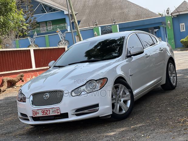 Jaguar XF 2012 White