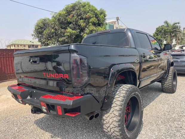 Toyota Tundra 2017 Black