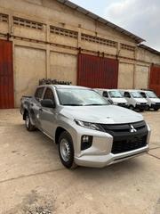 New Mitsubishi L200 2023 White for sale