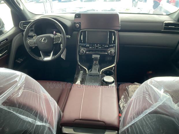 New Lexus LX 2024 Black