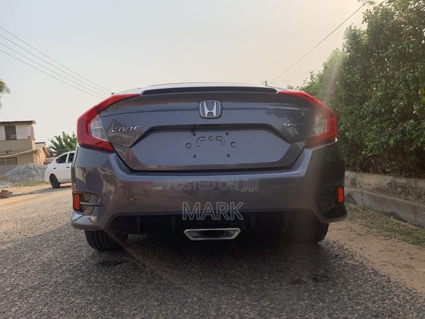 Honda Civic 2020 Gray