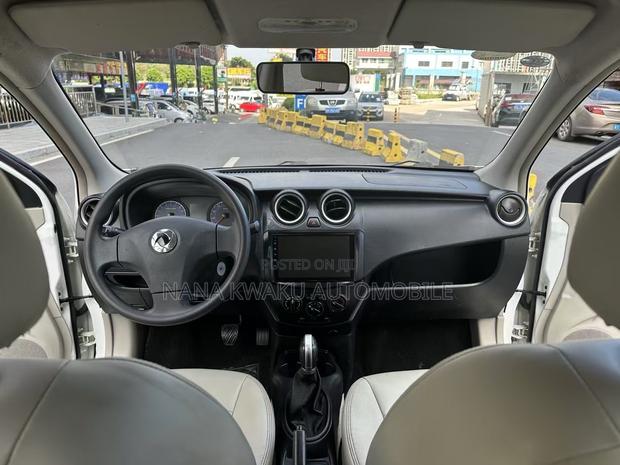 Dongfeng EV EX1 33 kW FWD 2020 White