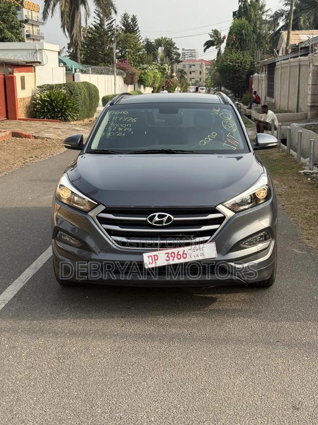 Hyundai Tucson SE AWD 2017 Gray