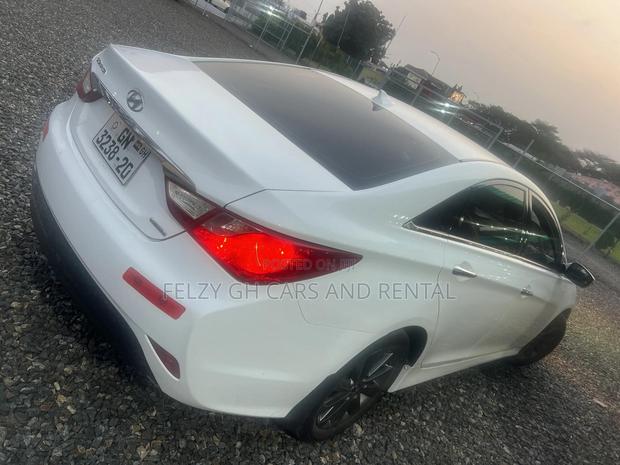 Hyundai Sonata Limited 4dr Sedan (2.0L 4cyl Turbo 6A) 2014 White