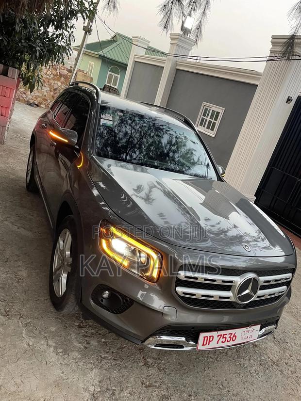 Mercedes-Benz GLB-Class 2022 Gray