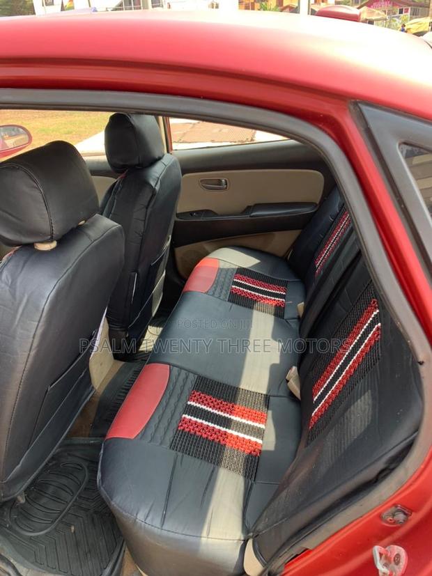 Hyundai Elantra 2010 Red