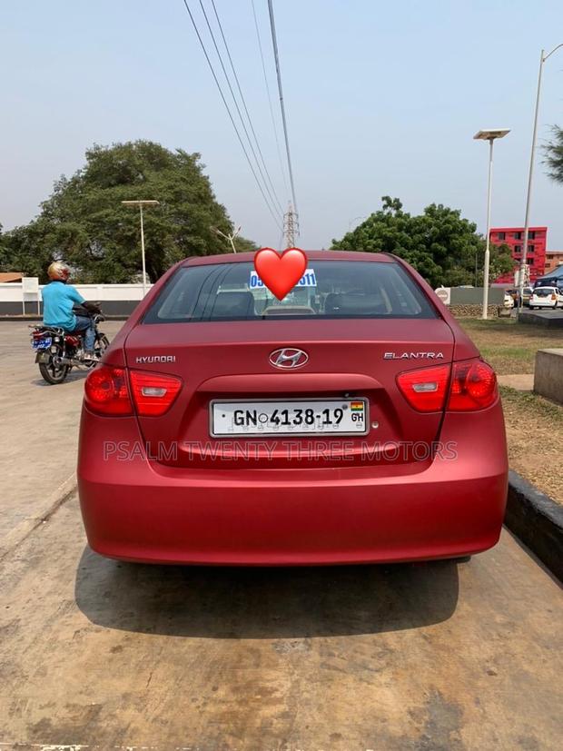 Hyundai Elantra 2010 Red