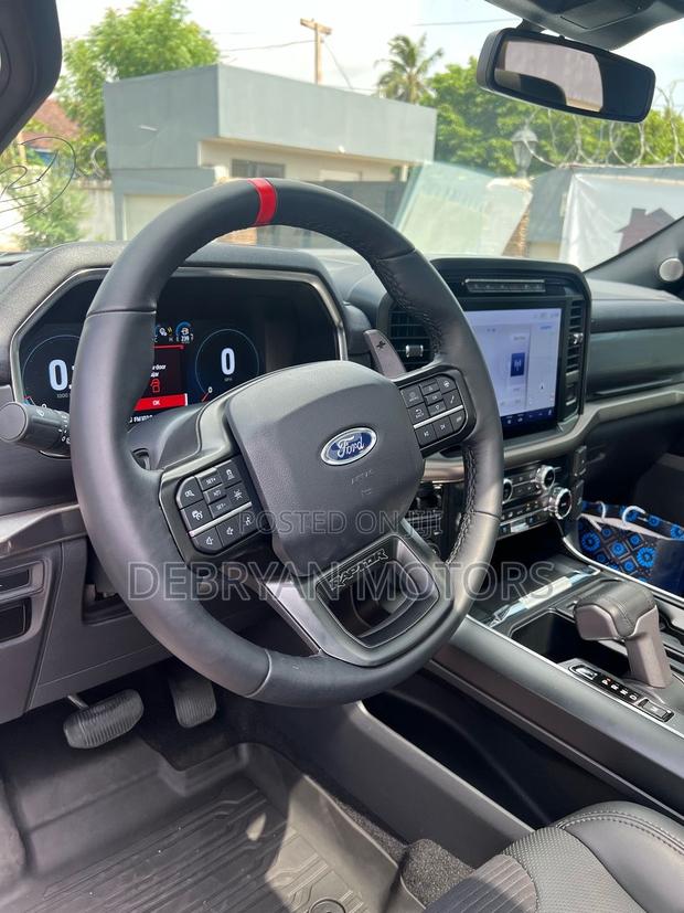 Ford F-150 Raptor 2023 Blue