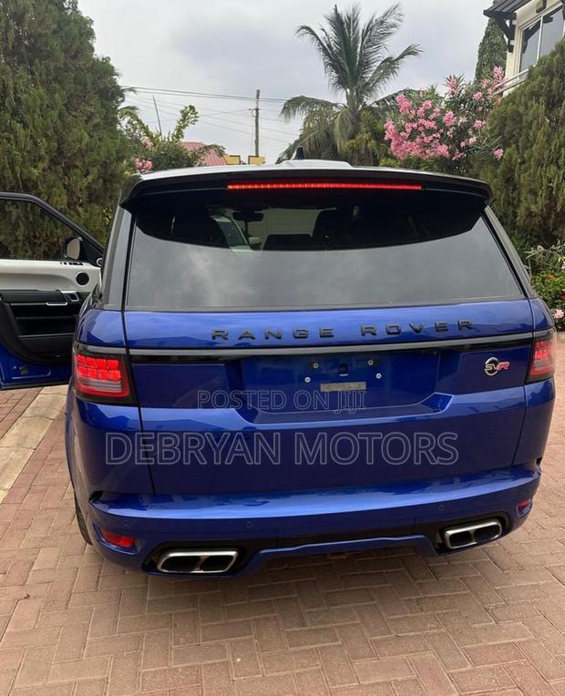 Land Rover Range Rover Sport SVR 2019 Blue