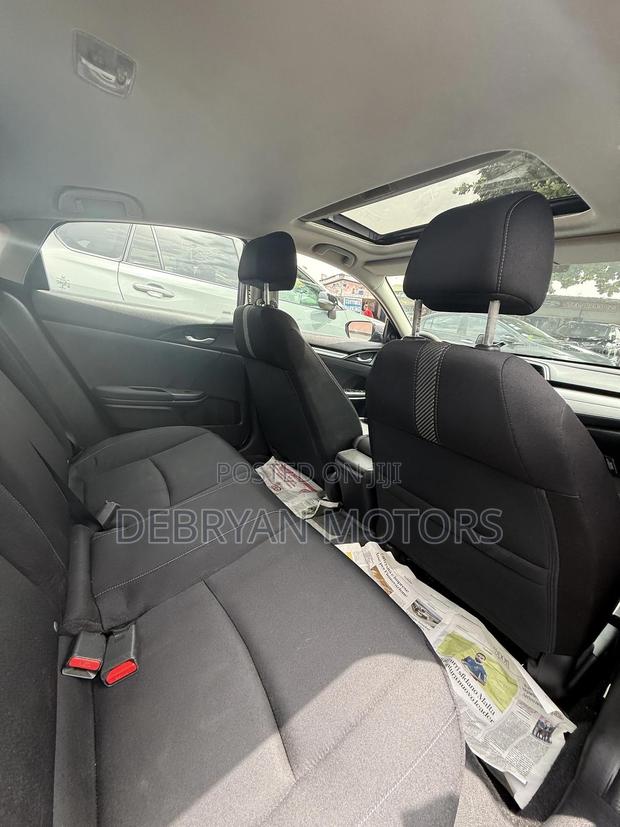 Honda Civic EX 4dr Sedan (1.5L 4cyl) 2016 Gray