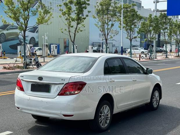 BYD E1 2019 White