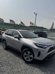 Toyota RAV4 XLE FWD 2023 Gray for sale