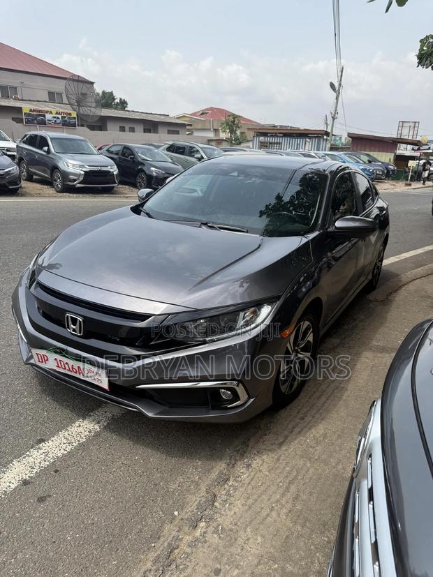 Honda Civic EX Sedan 2019 Gray