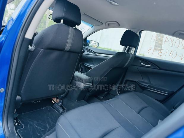 Honda Civic LX 2dr Coupe (2.0L 4cyl) 2017 Blue