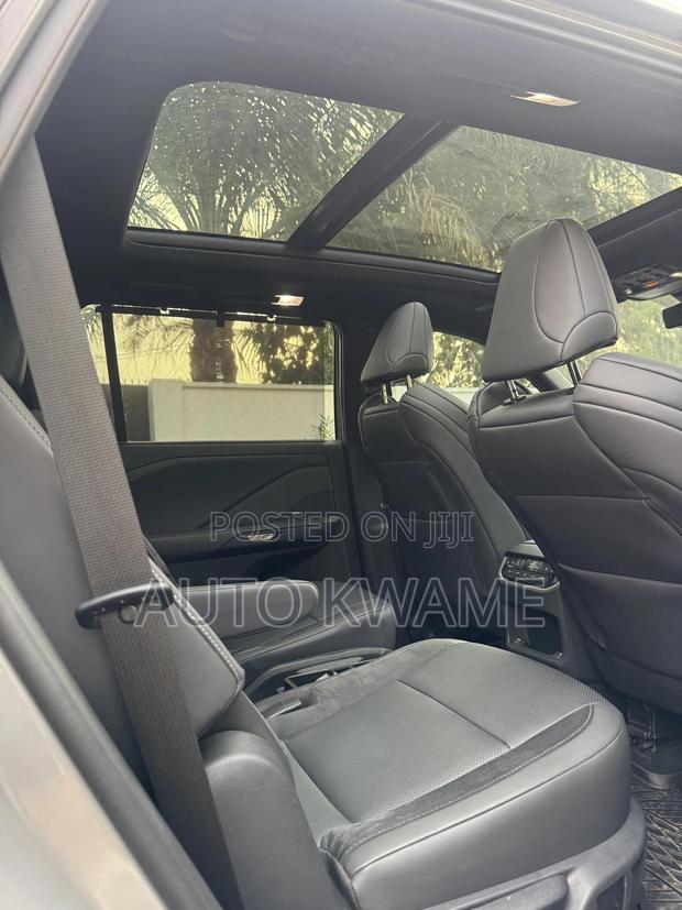 Lexus TX TX 500h AWD 2024 Gray