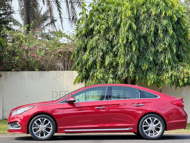 Hyundai Sonata 2017 Red