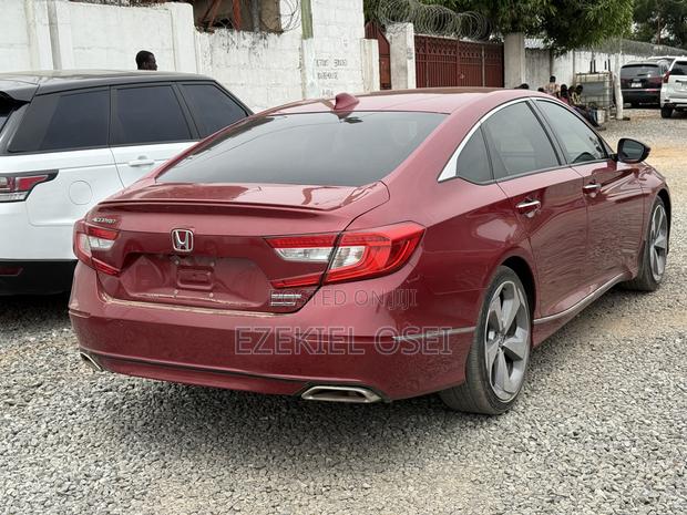 Honda Accord 2019 Red